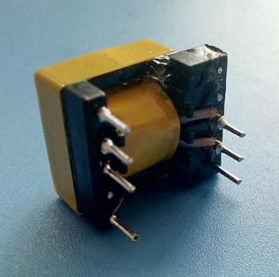 點擊查看詳細信息<br>標題：EE16 加寬變壓器5+5P 閱讀次數(shù)：1673